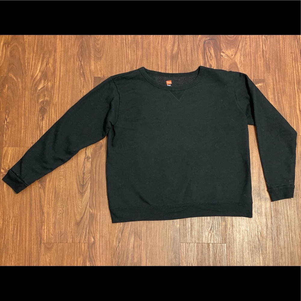 Hanes sweater